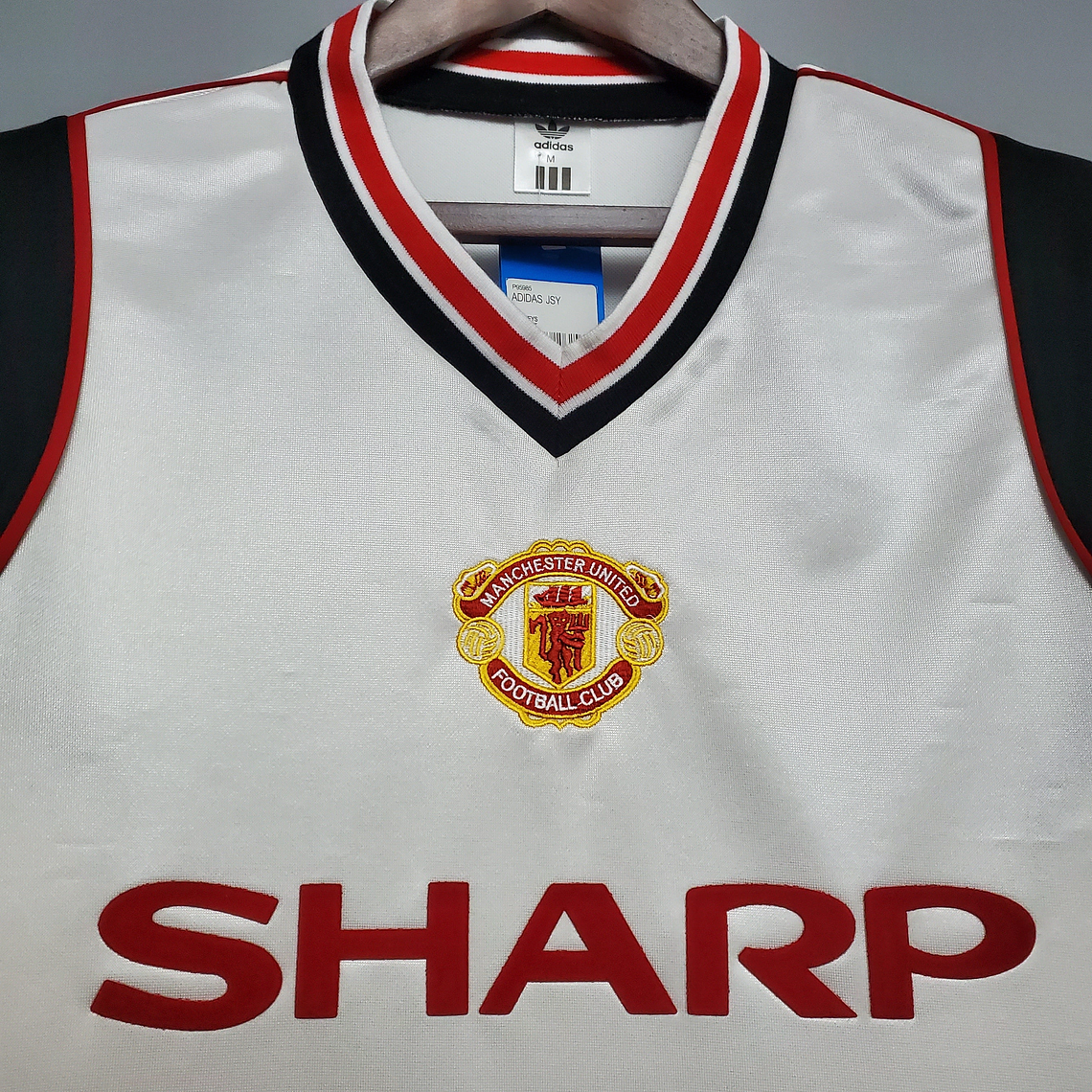MANCHESTER UNITED II 1985 HOMBRE (RETRO) 3