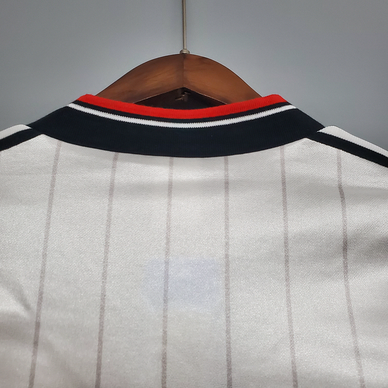 MANCHESTER UNITED II 1983 HOMBRE (RETRO) 7