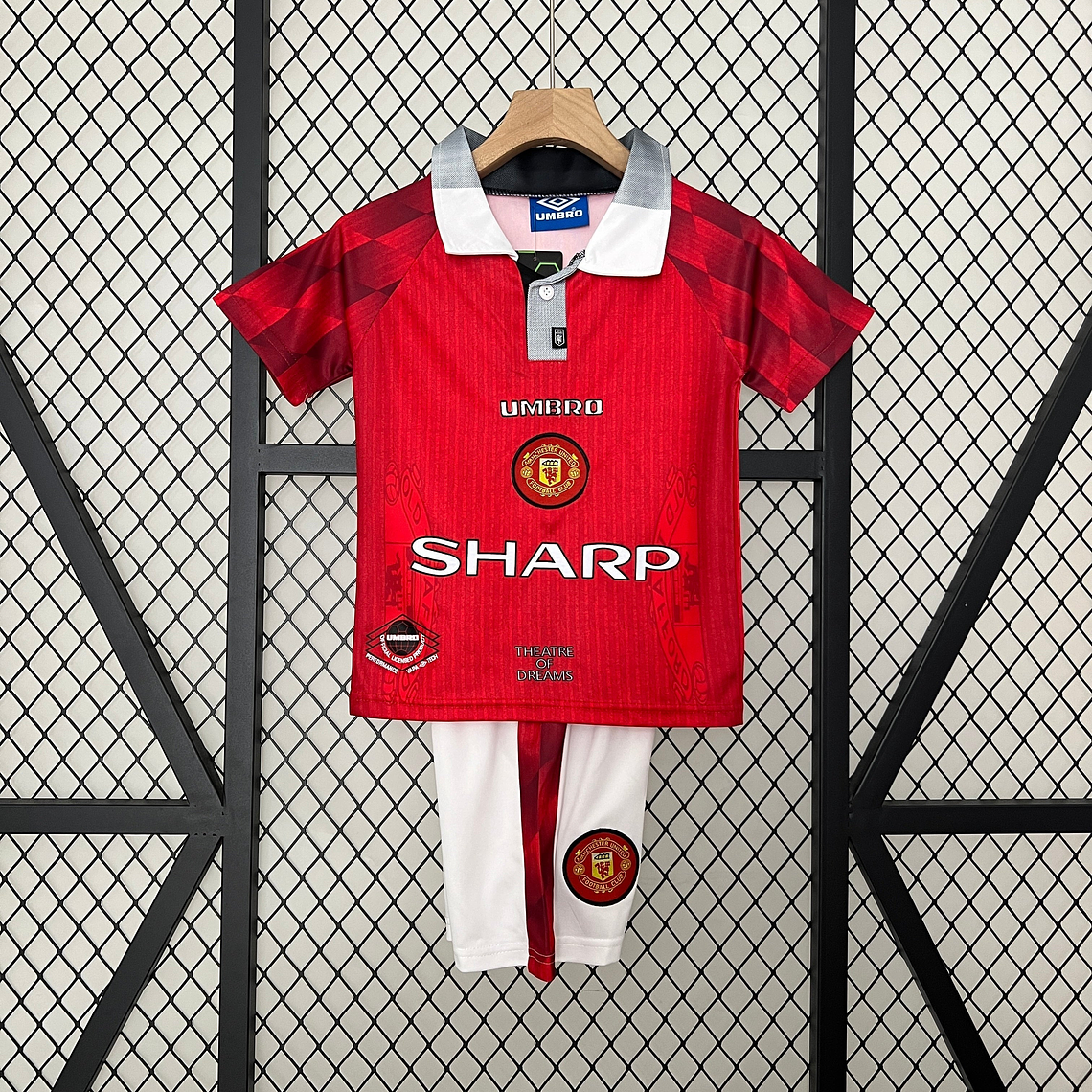 MANCHESTER UNITED I 96/97 CONJUNTO INFANTIL (RETRO) 1