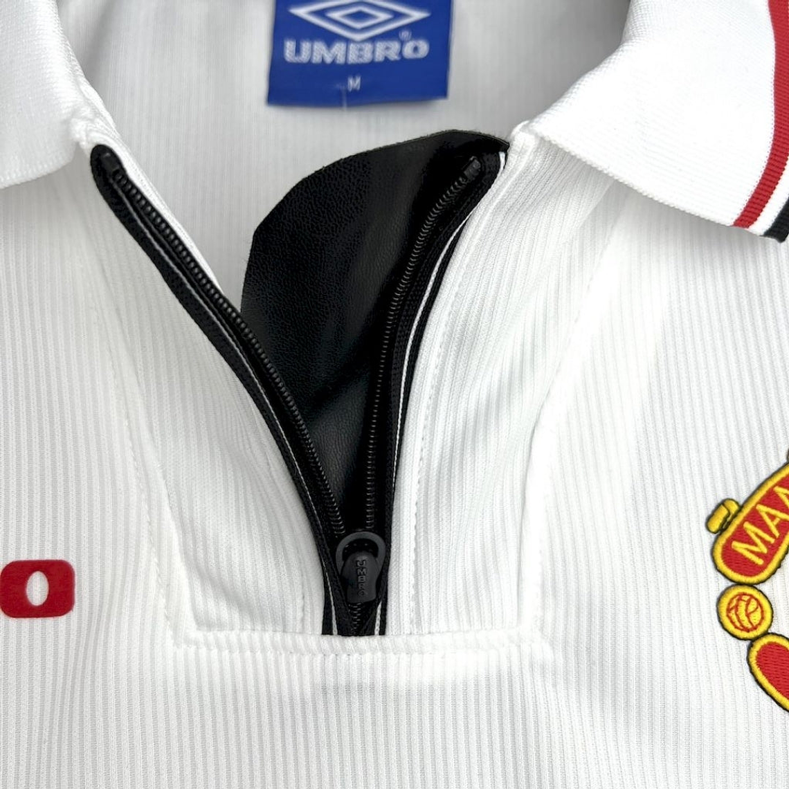 MANCHESTER UNITED 98/99 BLANCO HOMBRE (RETRO) 4