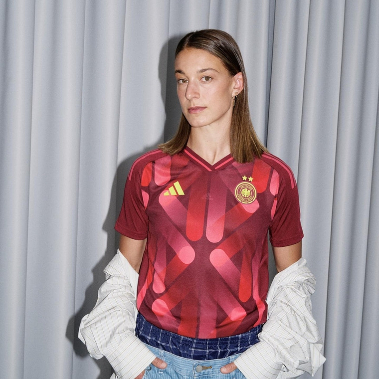 ALEMANIA II 25/26 MUJER 3