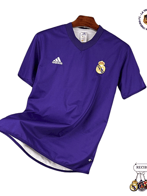 REAL MADRID III EDICIÓN ESPECIAL REVERSIBLE HOMBRE (RETRO)