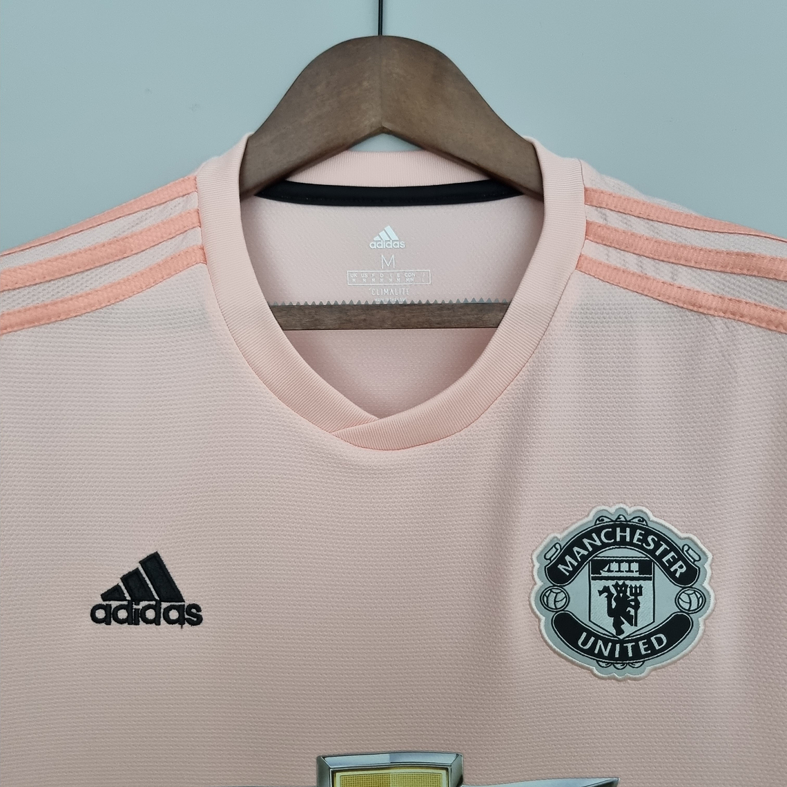 MANCHESTER UNITED II 18/19 HOMBRE (RETRO) 3