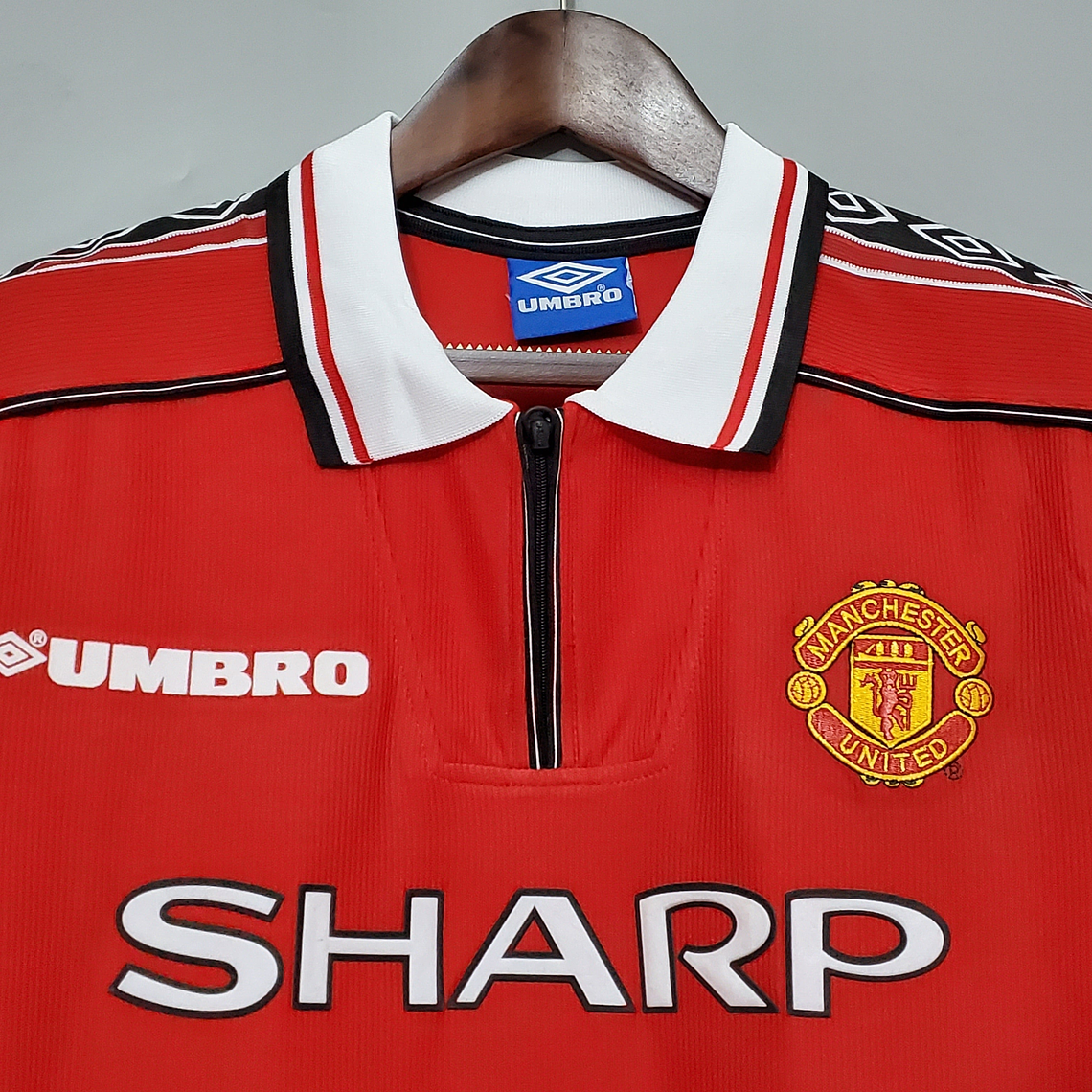 MANCHESTER UNITED I 98/99 HOMBRE (RETRO) 3