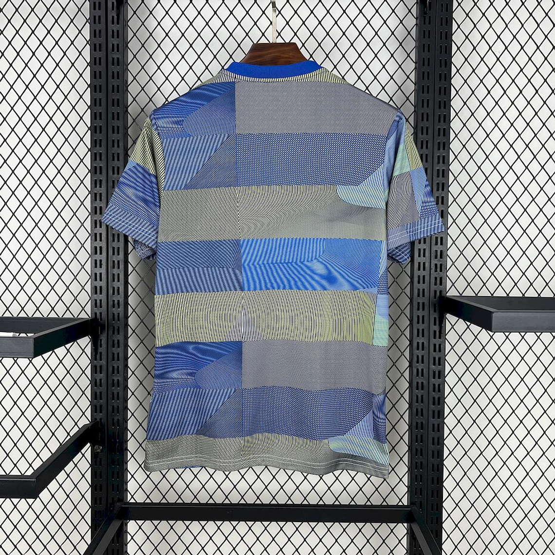 REAL MADRID CALENTAMIENTO I 25/26 HOMBRE LANZAMIENTO 3