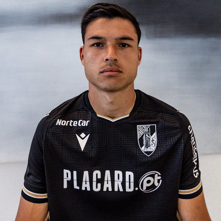 VITÓRIA DE GUIMARÃES II 24/25 HOMBRE 3
