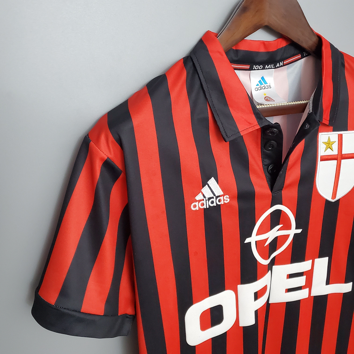 MILAN XVI 99/00 HOMBRE (RETRO) 2