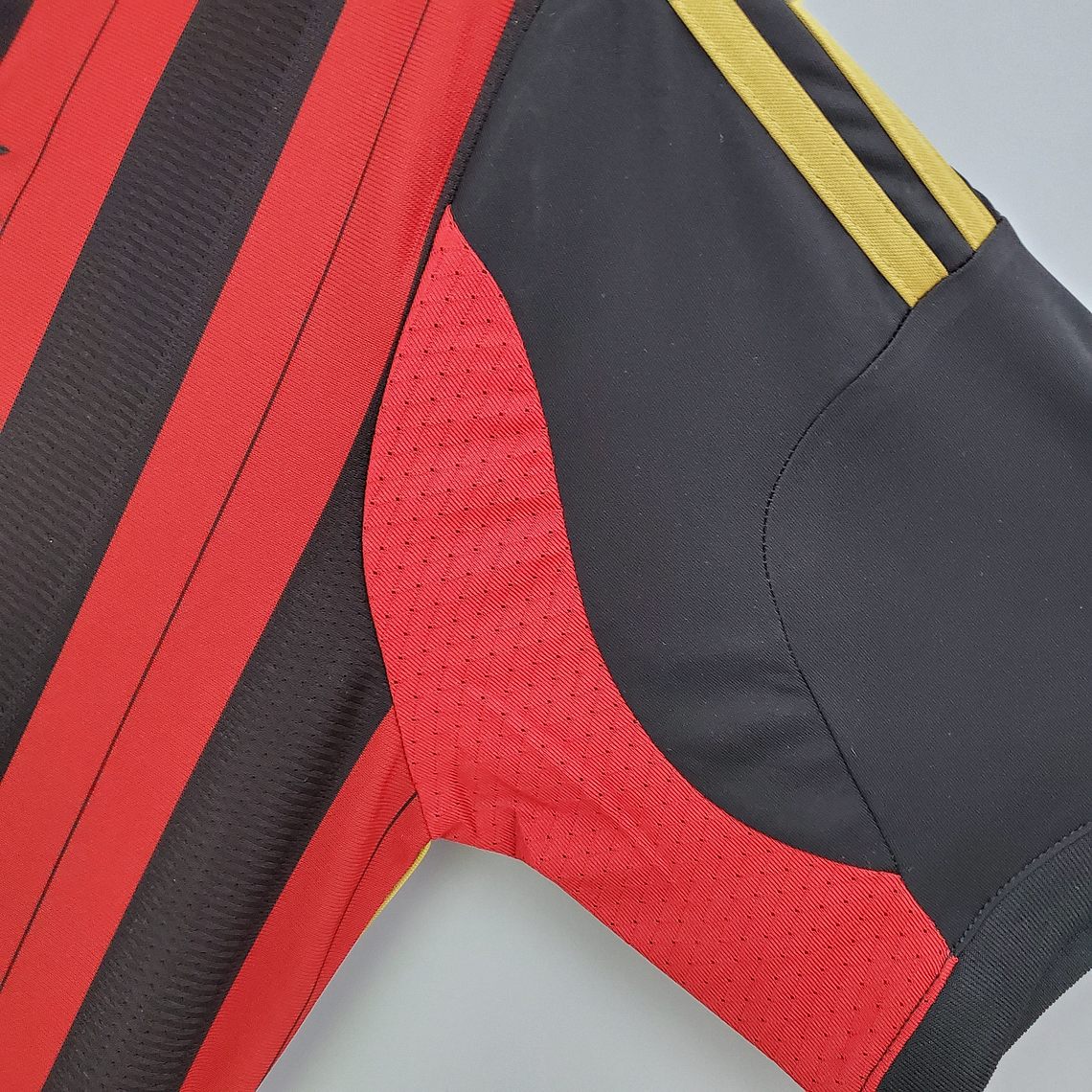 MILAN VIII 13/14 HOMBRE (RETRO) 7