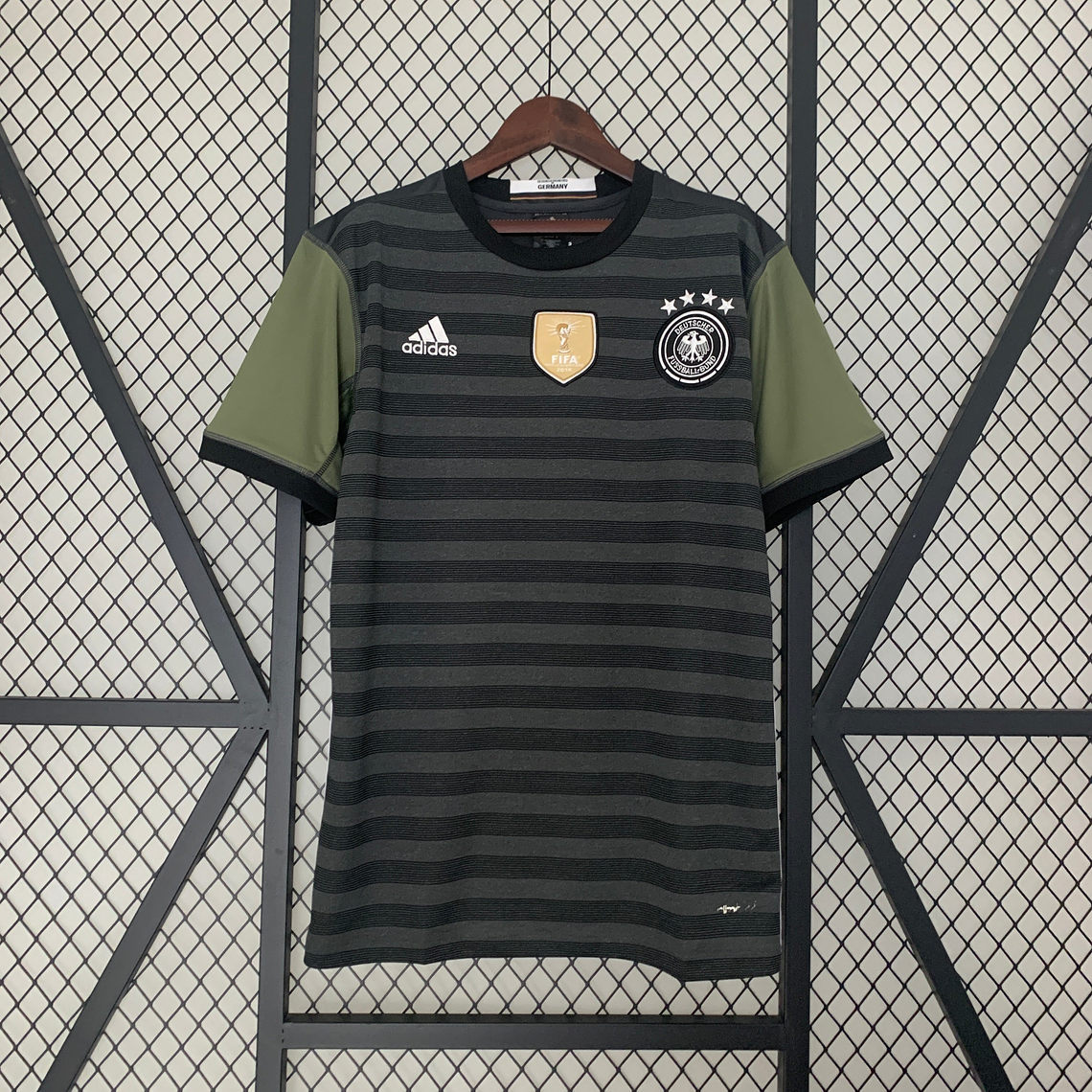ALEMANIA II 2016 HOMBRE (RETRO) 1