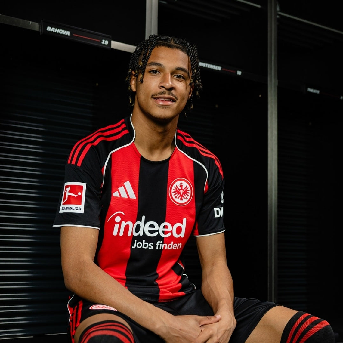 EINTRACHT FRANKFURT I 25/26 HOMBRE 4