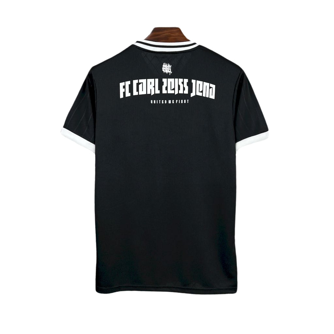 CARL ZEISS JENA CALENTAMIENTO EDICIÓN ESPECIAL 24/25 HOMBRE 2