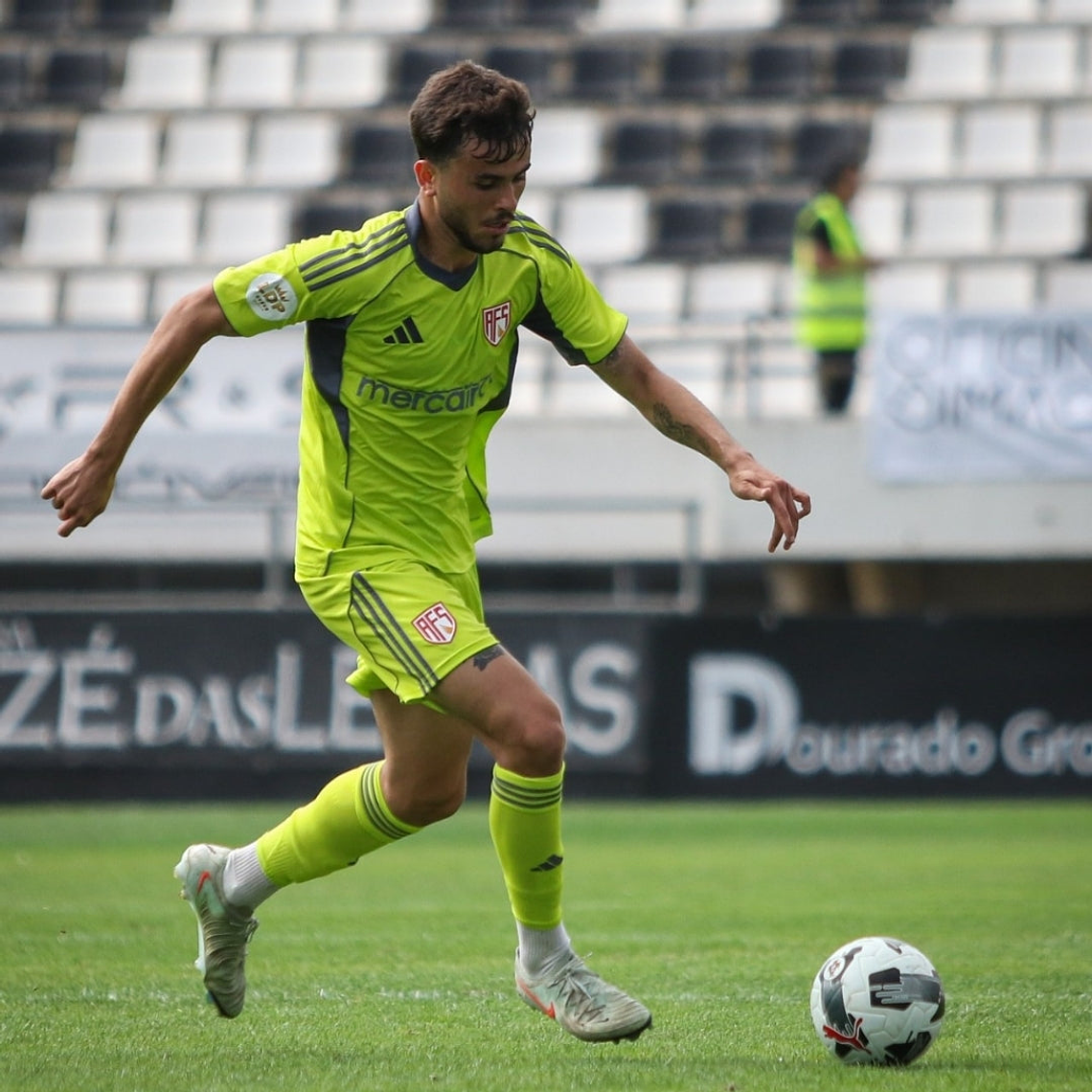 AVS FUTEBOL SAD II 25/26 HOMBRE 2