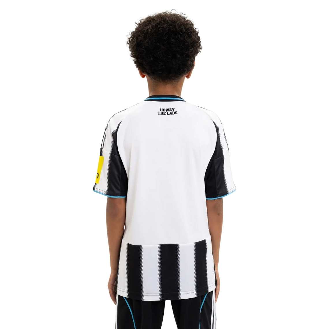 NEWCASTLE UNITED I 25/26 CONJUNTO INFANTIL 2
