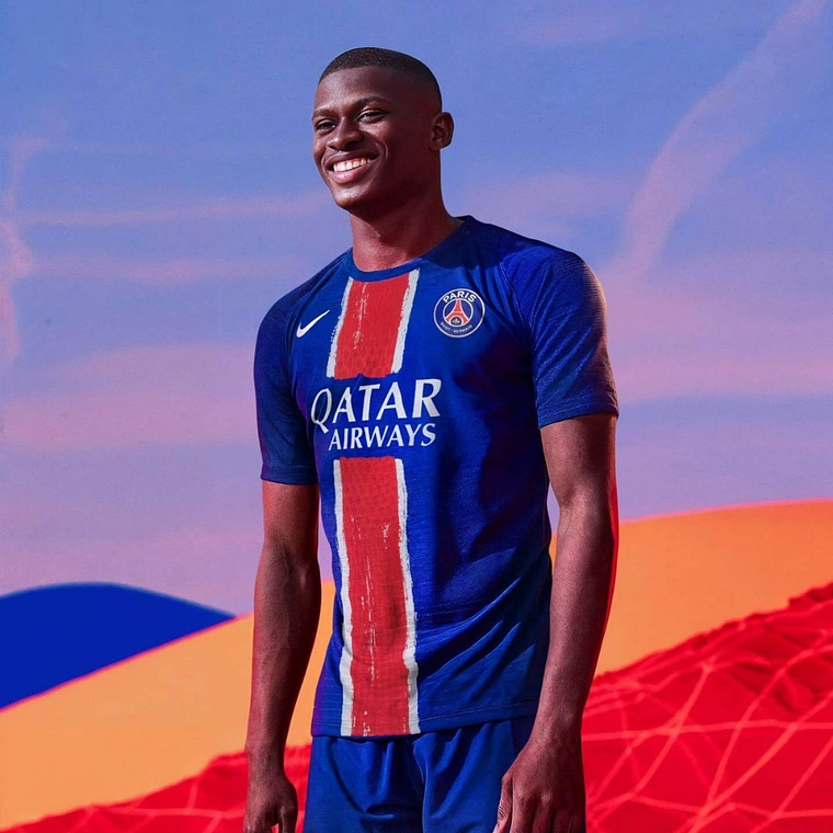 PSG I 24/25 HOMBRE (VERSIÓN JUGADOR) 4