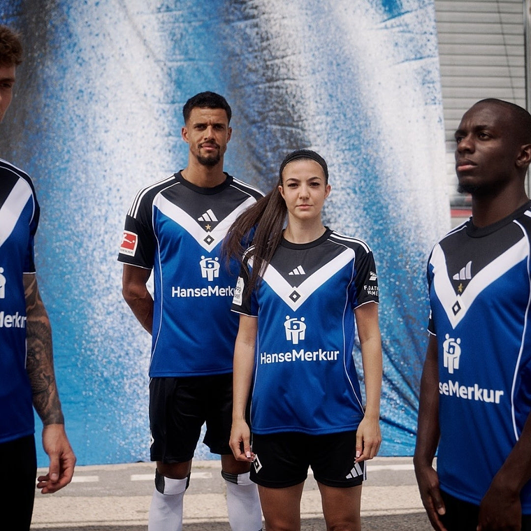 HAMBURGO II 25/26 HOMBRE 3