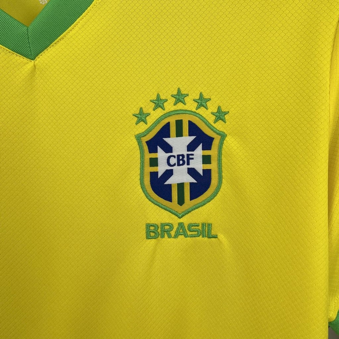 BRASIL EDICIÓN ESPECIAL JORDAN I 25/26 HOMBRE 3