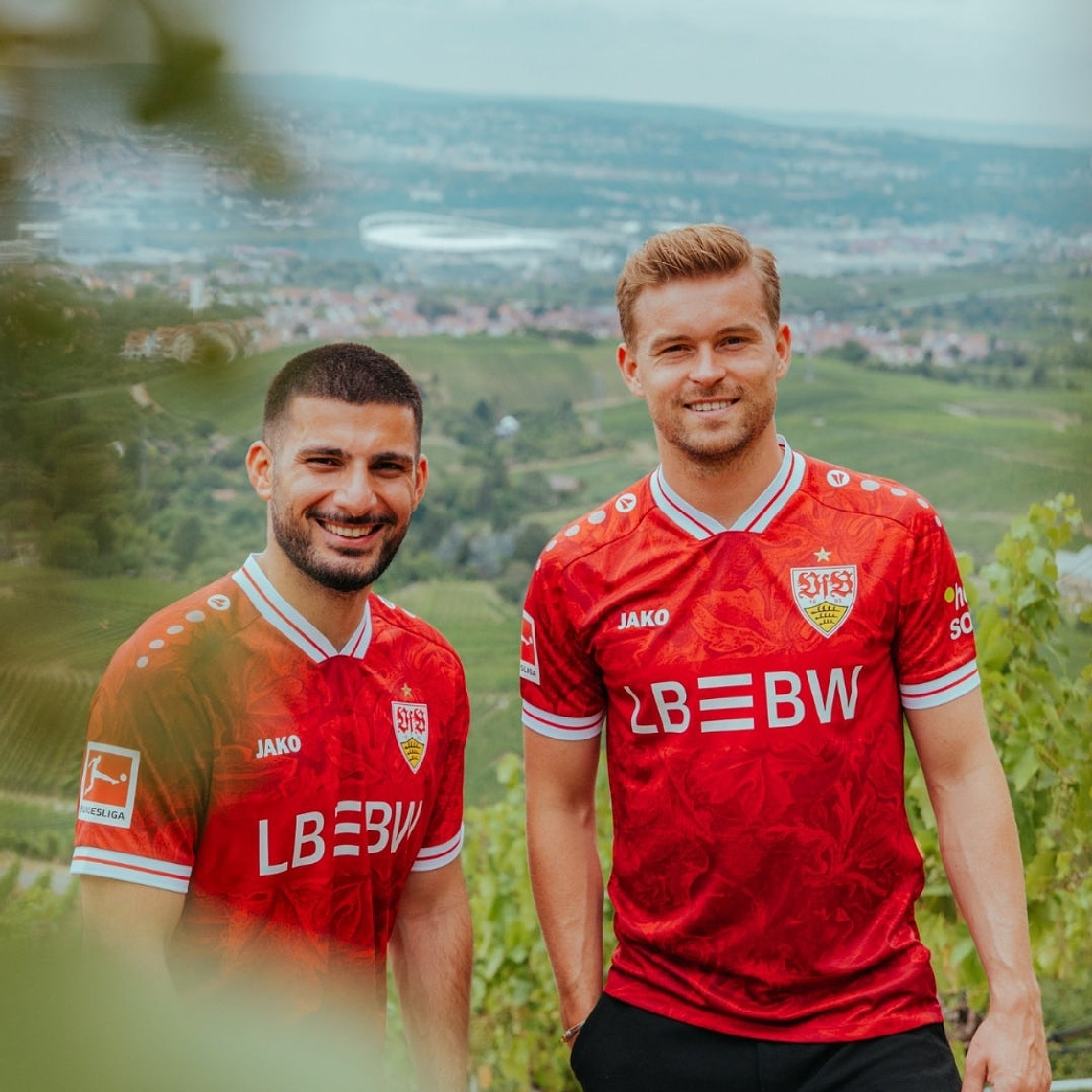 STUTTGART II 25/26 HOMBRE 3