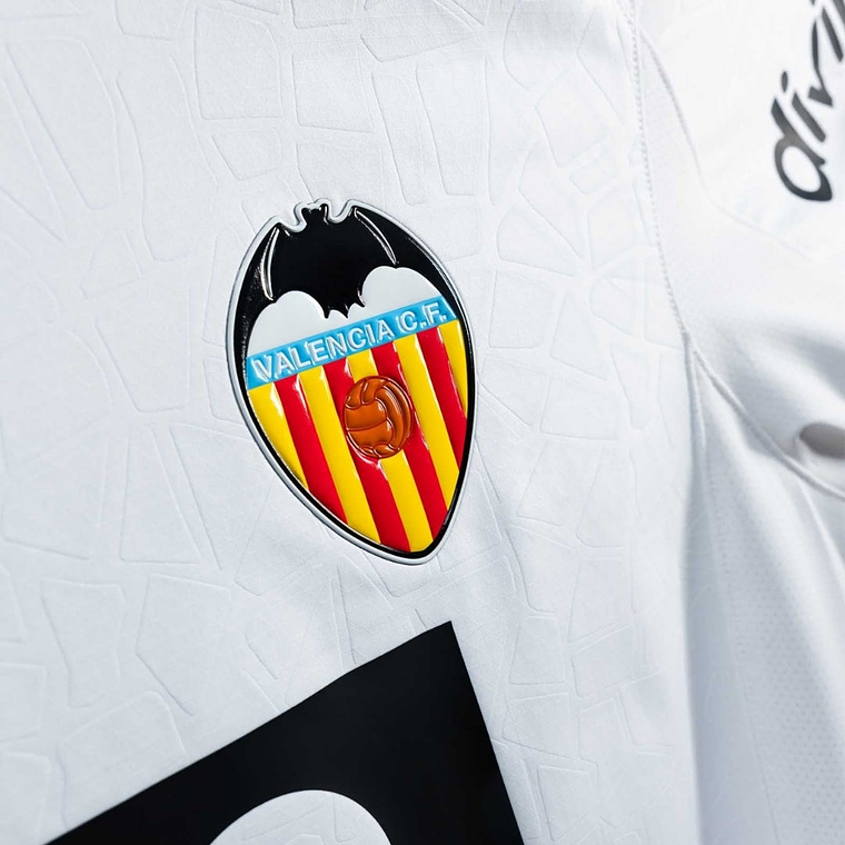 VALENCIA I 25/26 HOMBRE 3