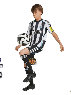 NEWCASTLE UNITED I 25/26 CONJUNTO INFANTIL