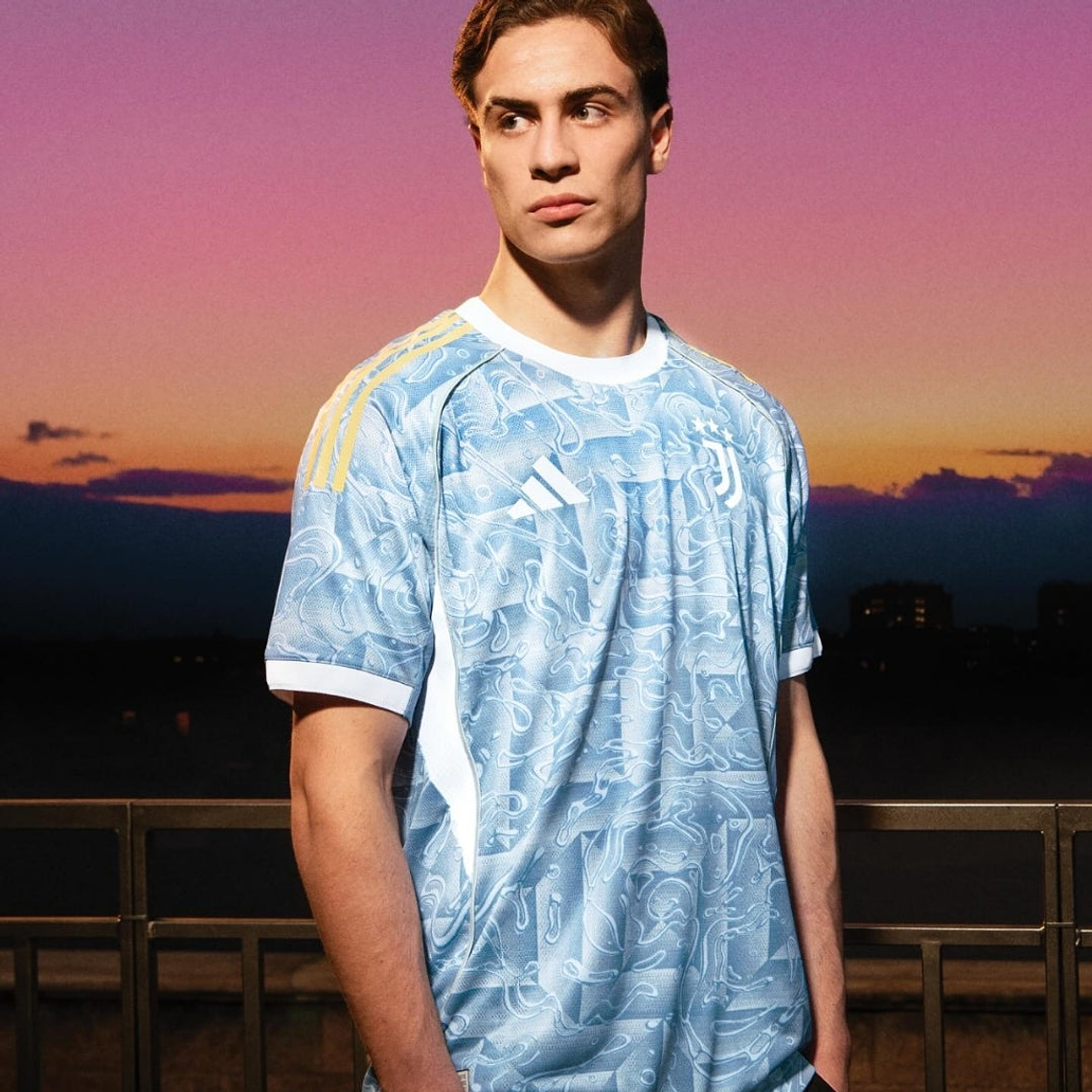 JUVENTUS II 25/26 HOMBRE 4