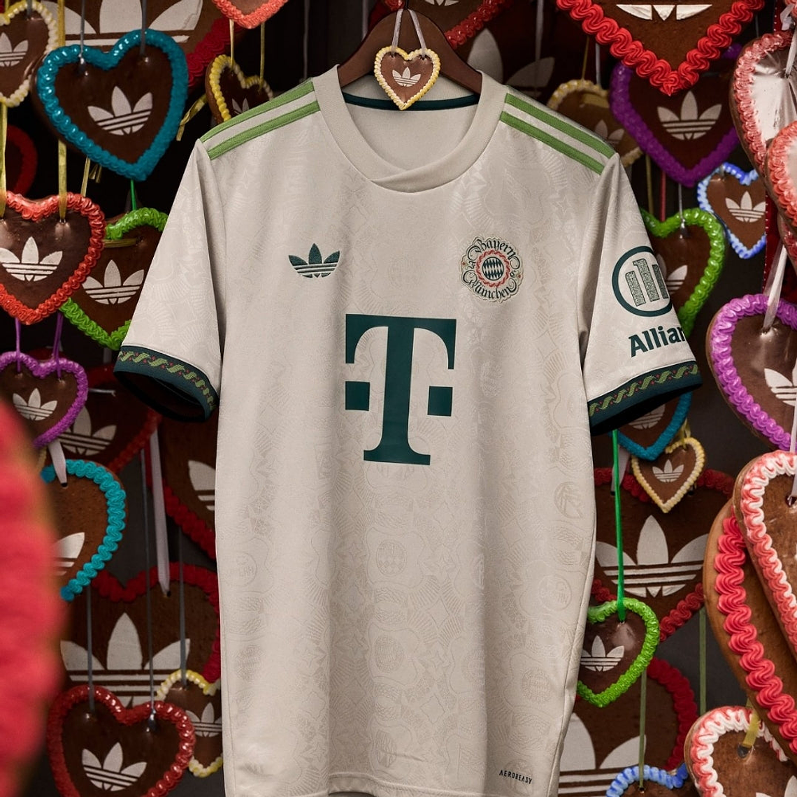 BAYERN MUNICH OKTOBERFEST 25/26 HOMBRE 5