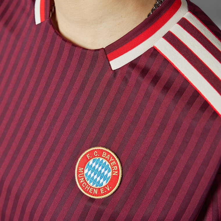 BAYERN MUNICH TERRACE ICONS 25/26 HOMBRE 7