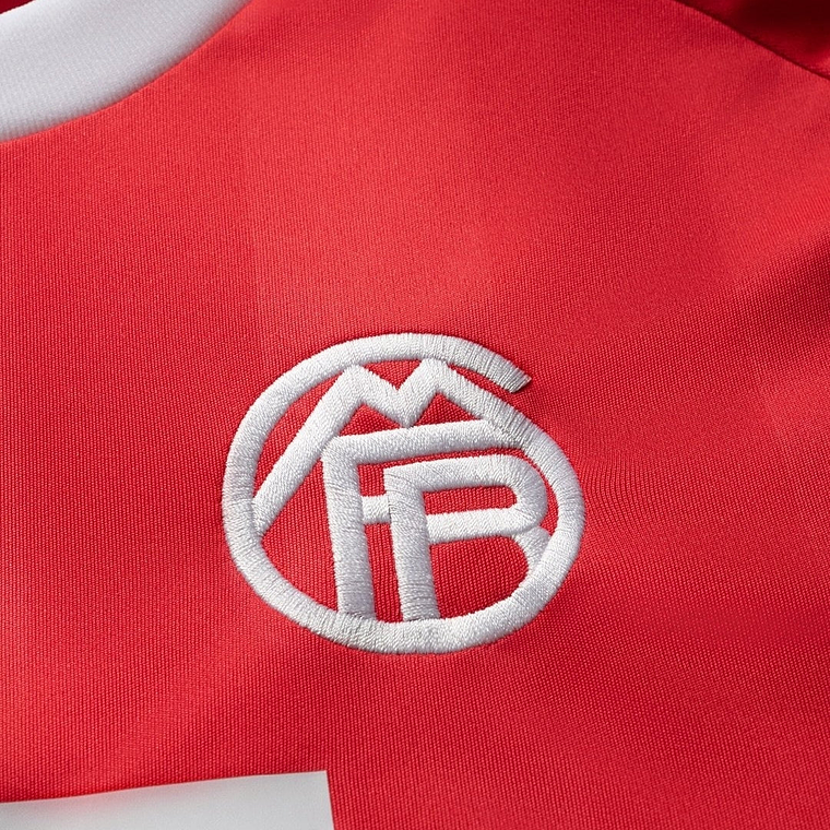 BAYERN MUNICH III PORTERO 25/26 HOMBRE 4