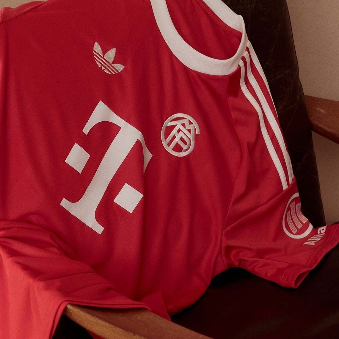 BAYERN MUNICH III PORTERO 25/26 HOMBRE 5