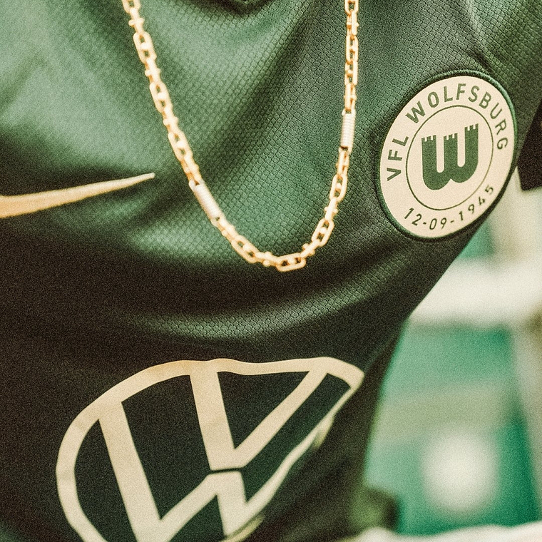 WOLFSBURG 80º AÑOS 25/26 HOMBRE 3