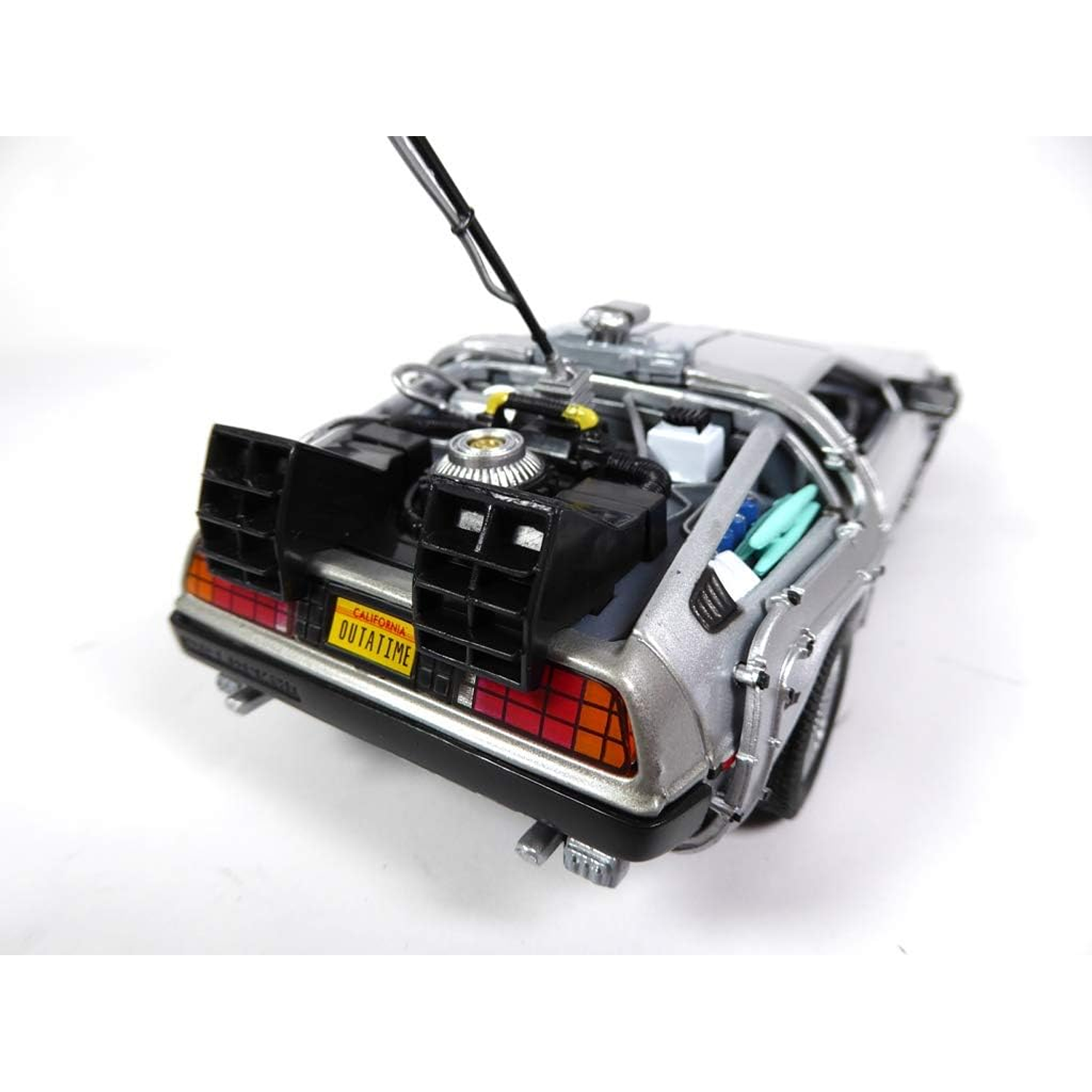 Welly - DeLorean Back to the Future 1 - Escala 1/24 6