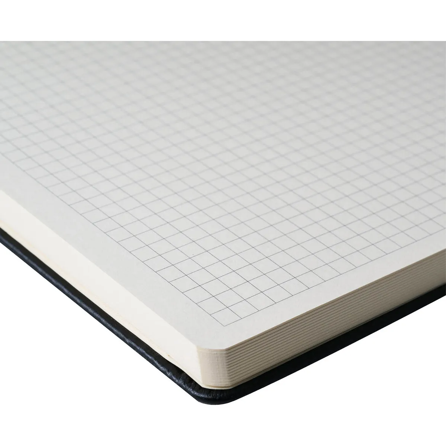 Sakura - Libreta Hoja Crema con Cuadros 21x30cm - Negro 2