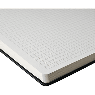 Sakura - Libreta Hoja Crema con Cuadros 21x30cm - Negro