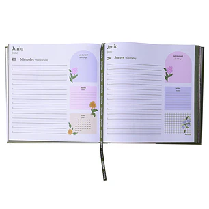 Mooving – Agenda Liberty Cuadrada Diaria Encuadernada 2027  19 x 19 cm