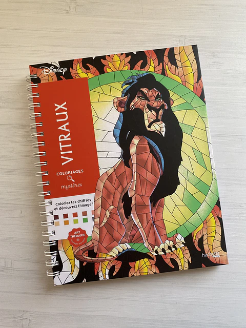 Libro para colorear "Vitrales - Vitraux" 