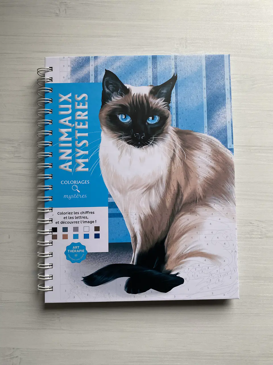 Libro para colorear “ Animales Misteriosos