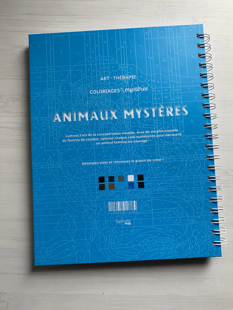 Libro para colorear “ Animales Misteriosos