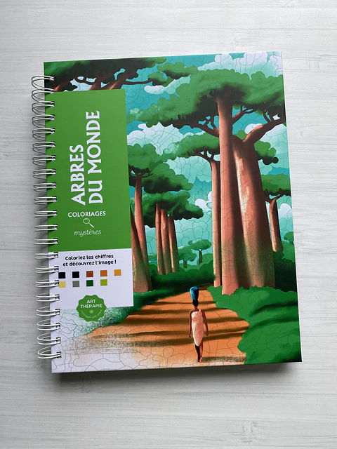 Libro para colorear "Arbres du Monde - Árboles del Mundo”