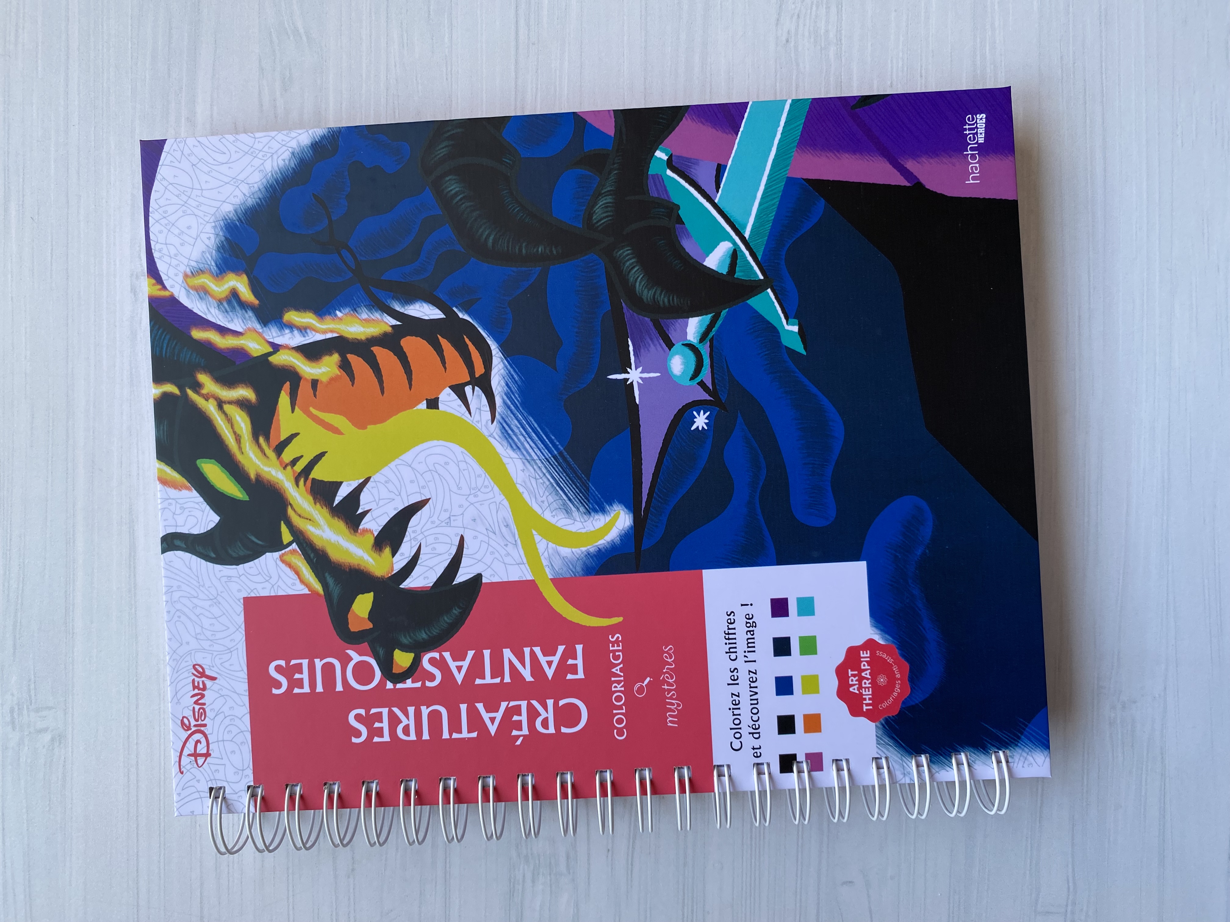 Libro para colorear “Criaturas Fantásticas”