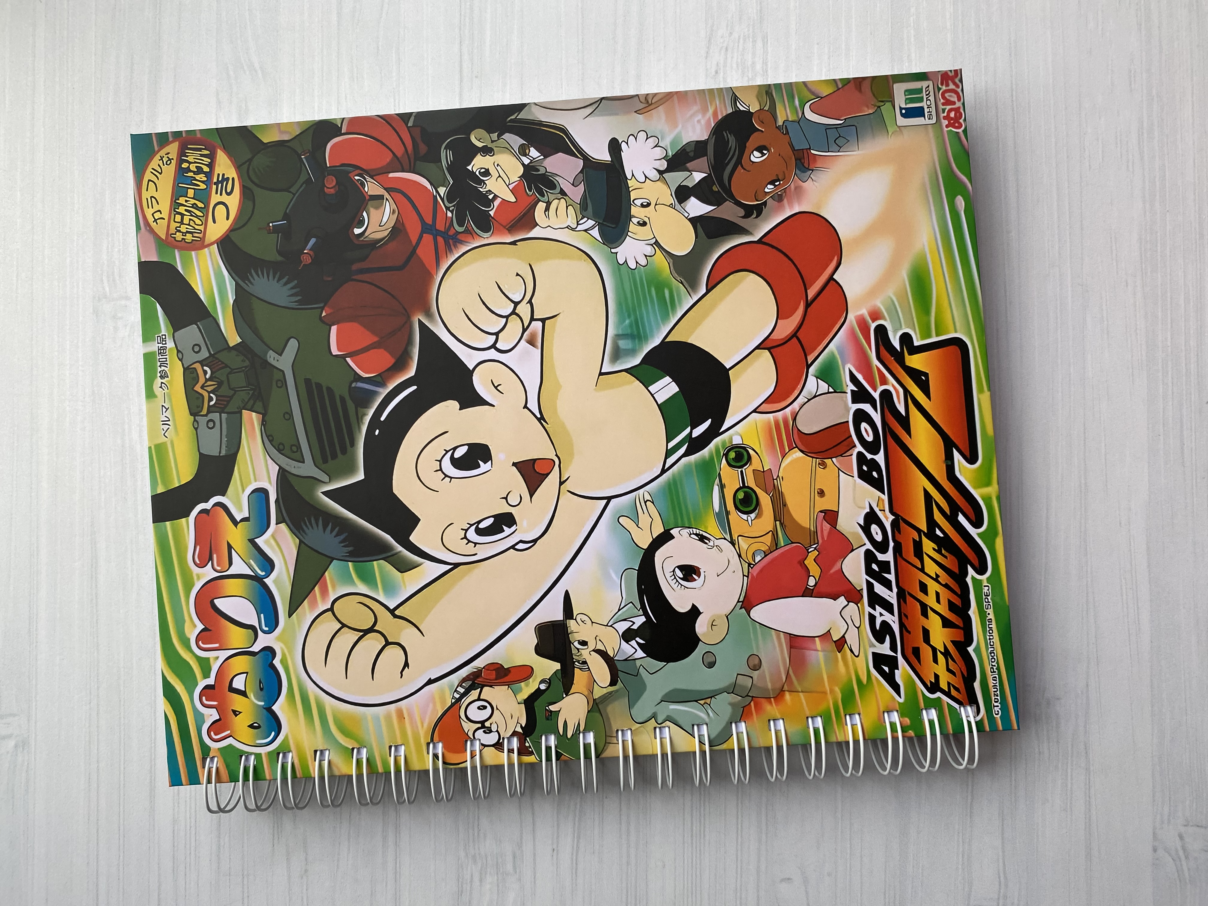 Libro para colorear “Astro Boy”