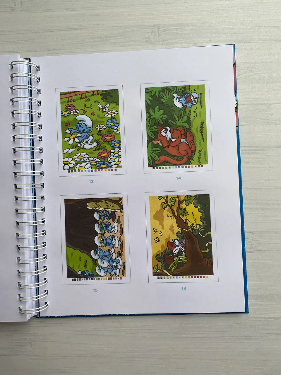 Libro para colorear “Los pitufos” 6