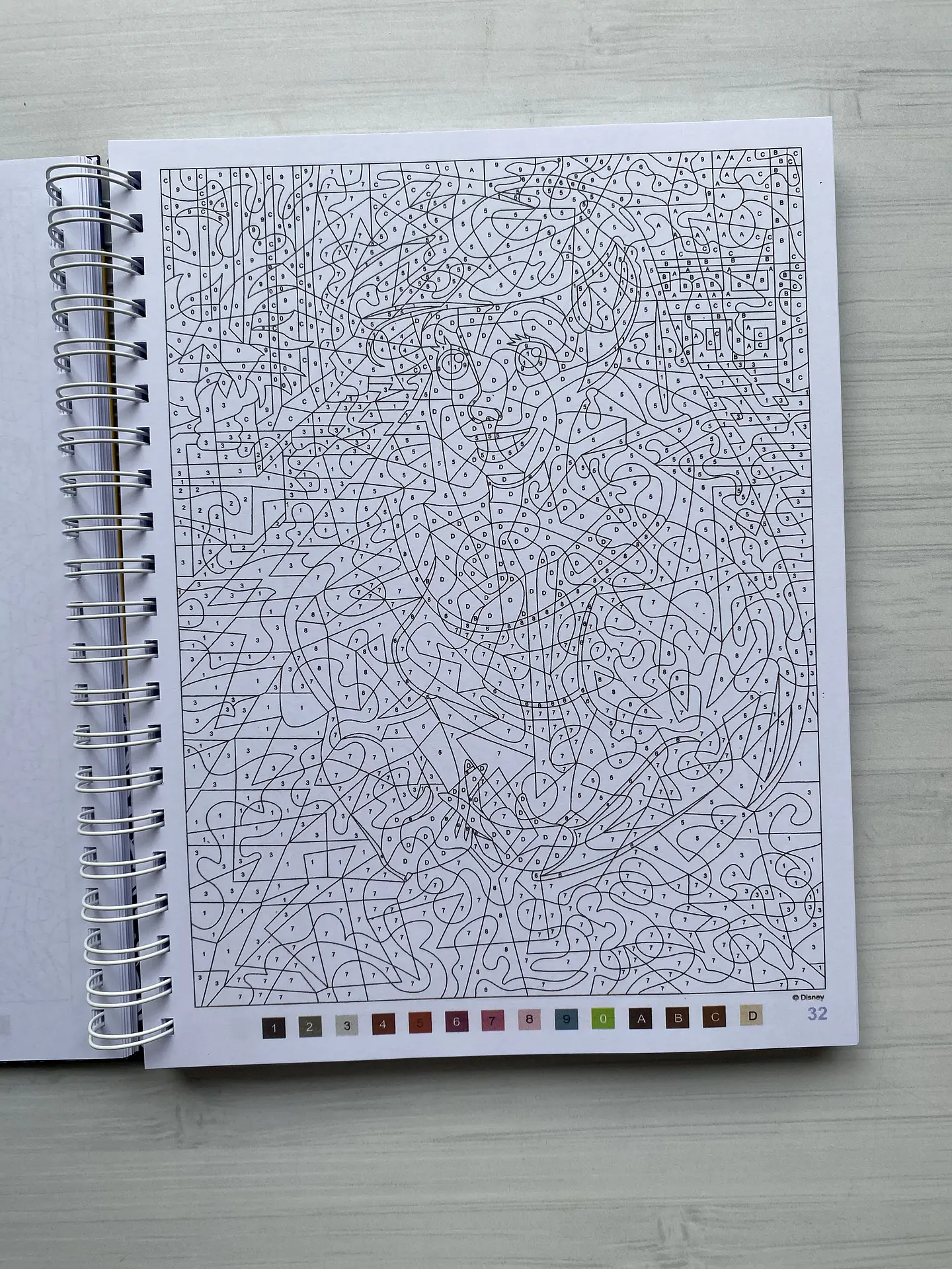 Libro para colorear “Lo mejor de heroínas” 3