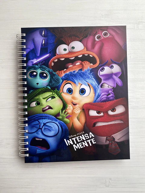 Libro para colorear “Intensamente”