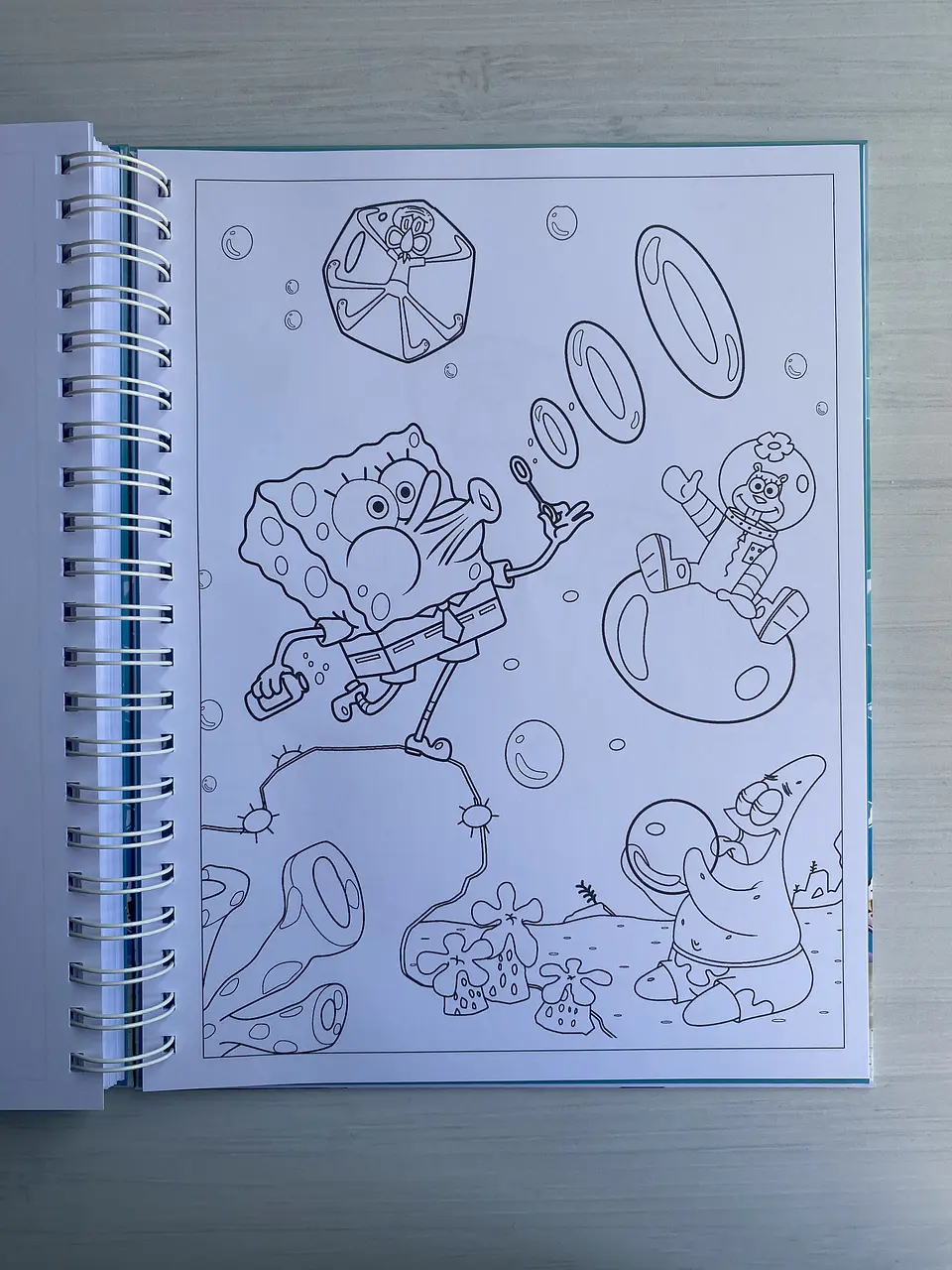Libro para colorear “Bob Esponja” 5