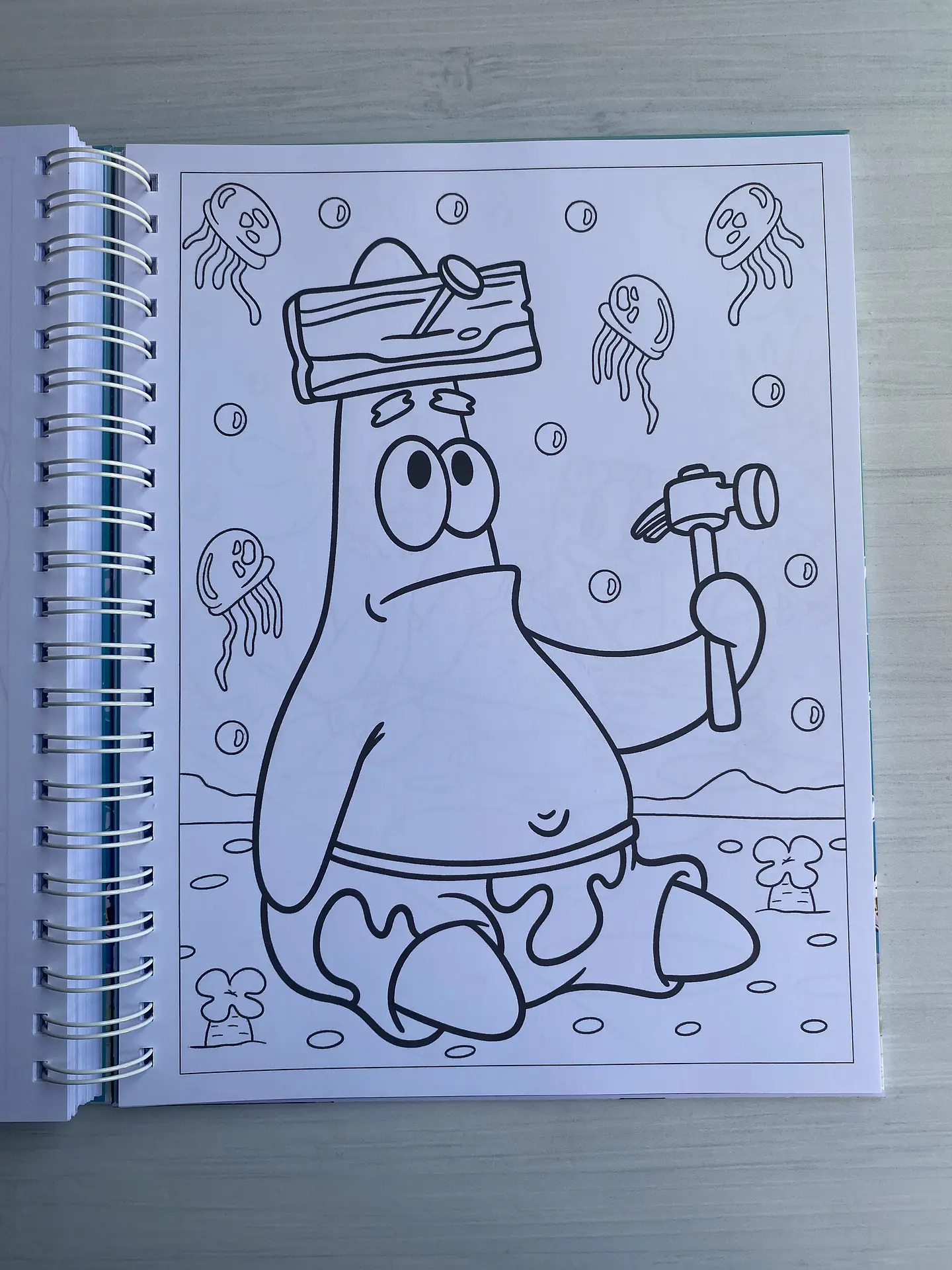 Libro para colorear “Bob Esponja” 7