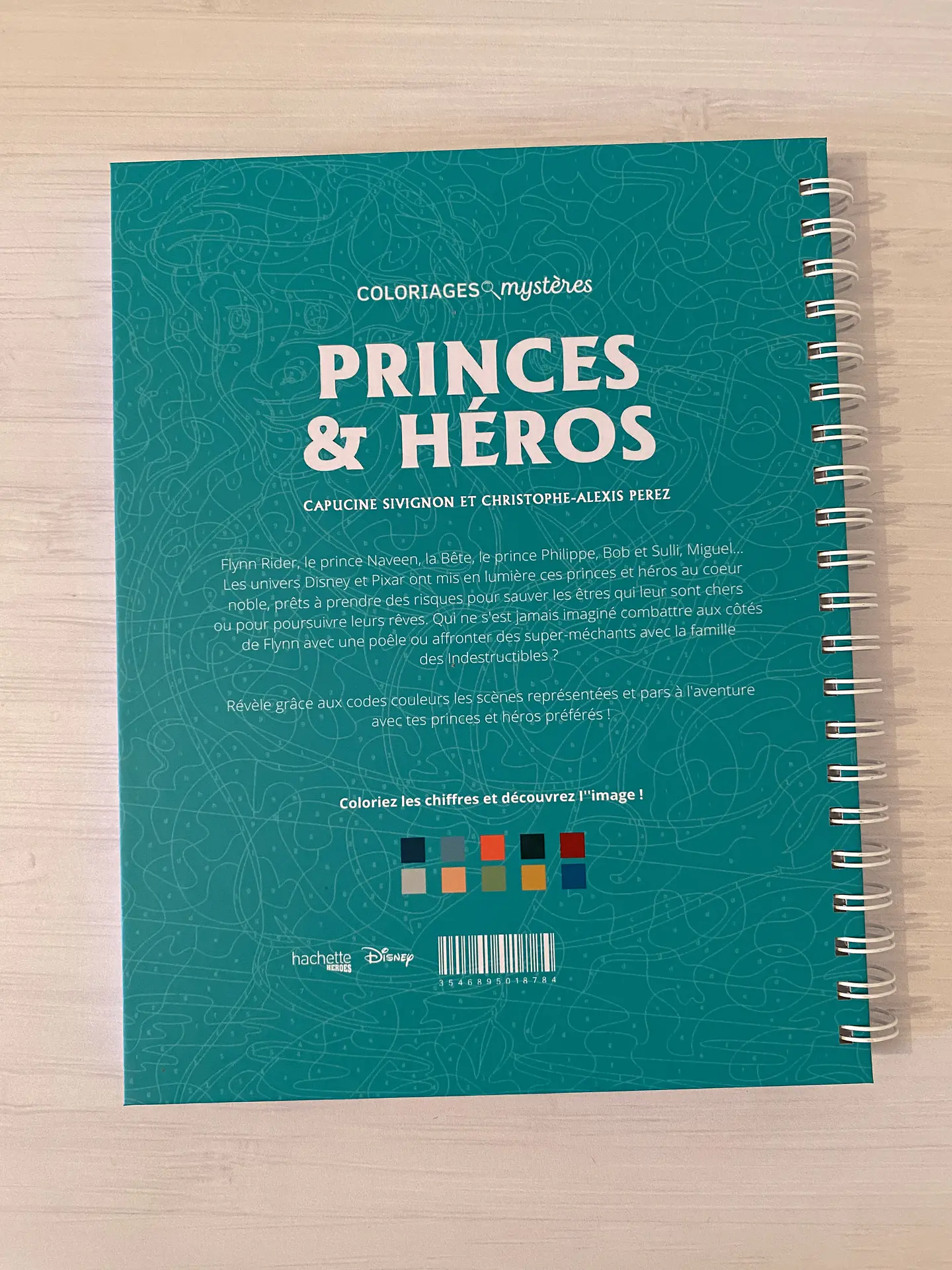 Libro para colorear “Príncipes y Héroes” 10