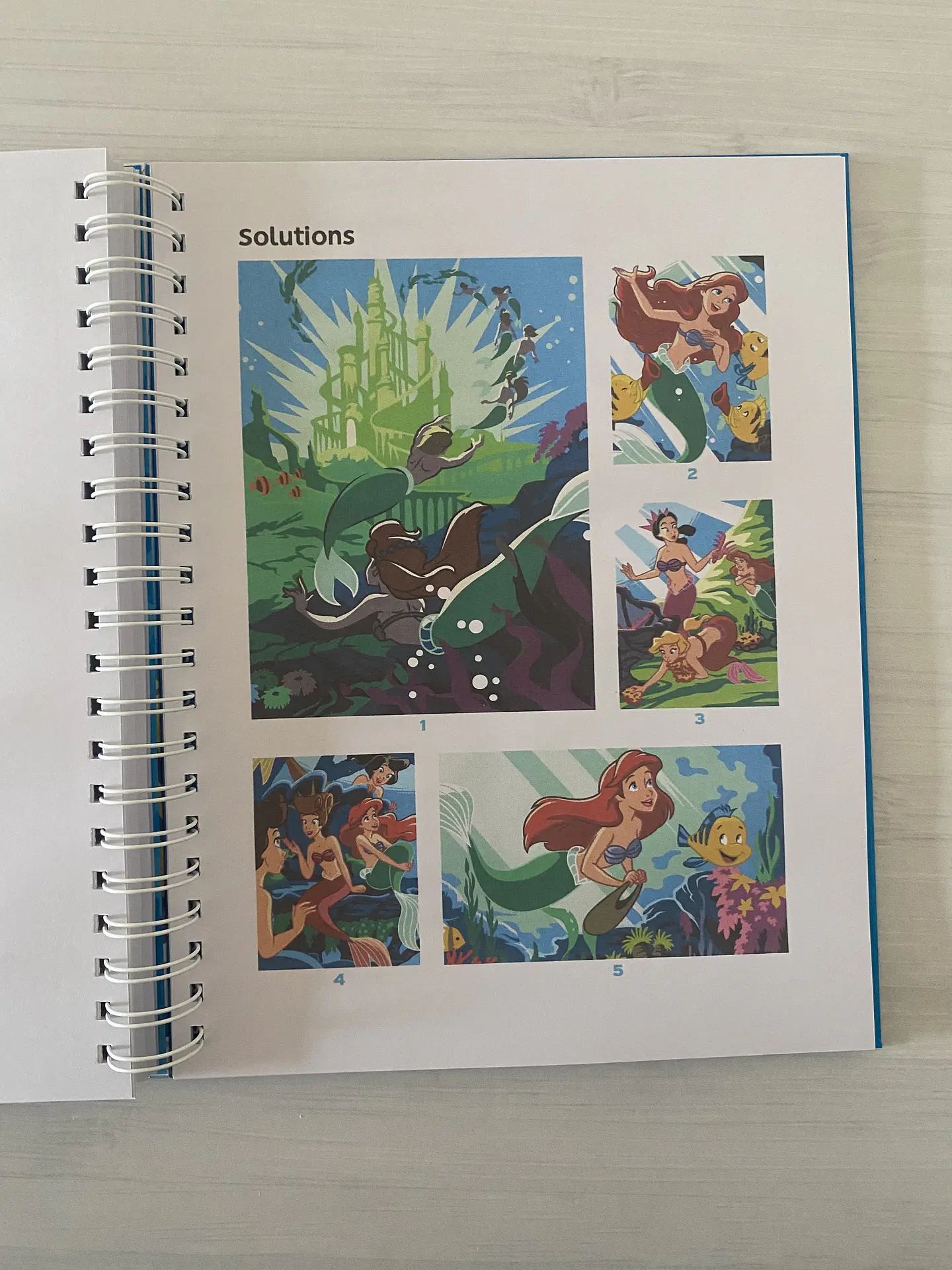 Libro para colorear “Especial de la película: La Sirenita” 4