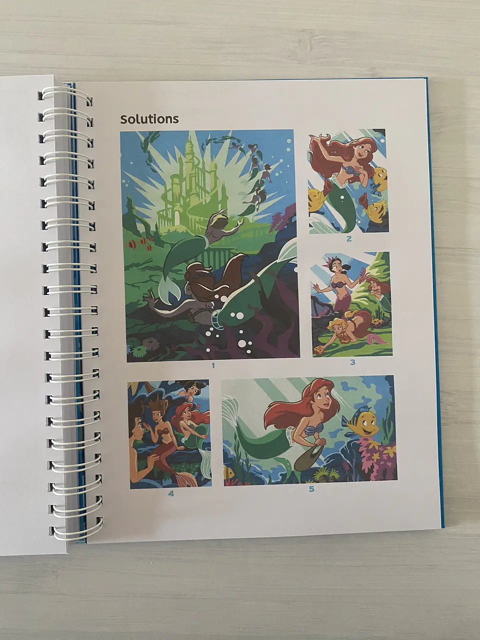 Libro para colorear “Especial de la película: La Sirenita” 4