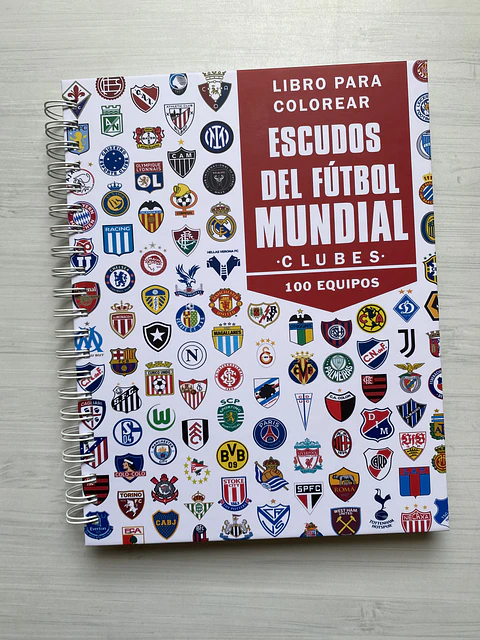 Libro para colorear “Escudos del futbol Mundial”
