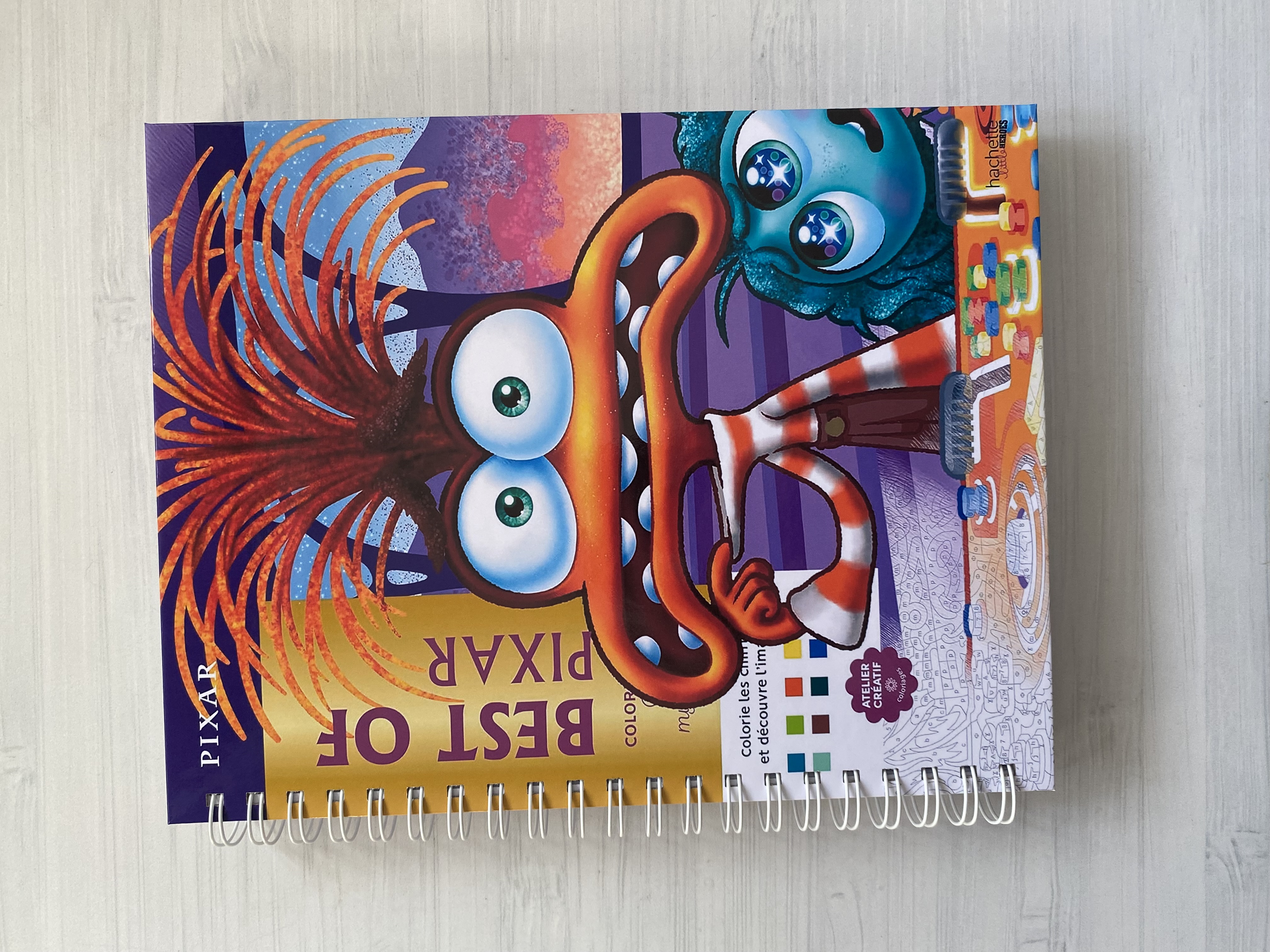 Libro para colorear “Best of Pixar”- Lo mejor de Pixar