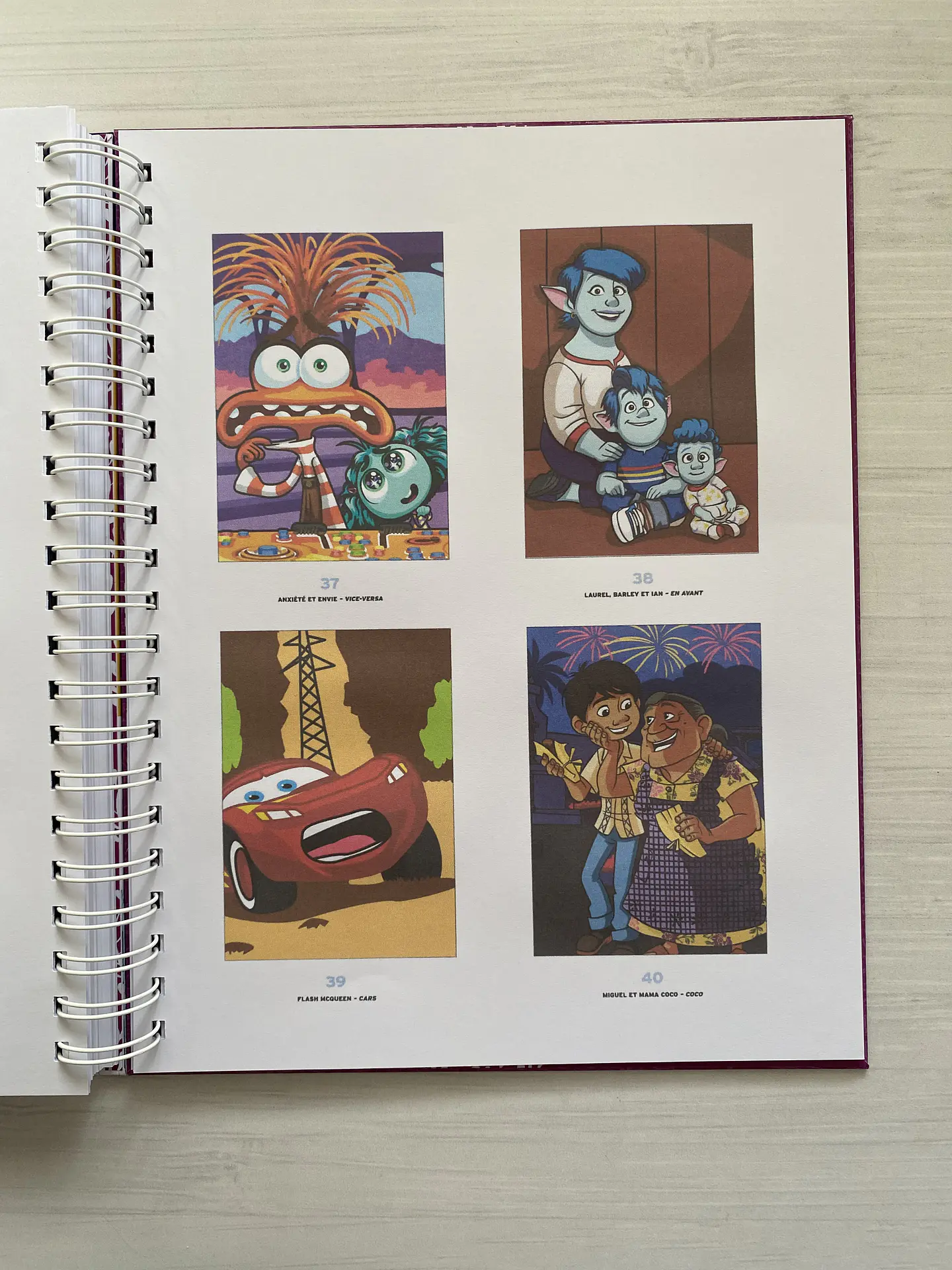 Libro para colorear “Best of Pixar”- Lo mejor de Pixar 11